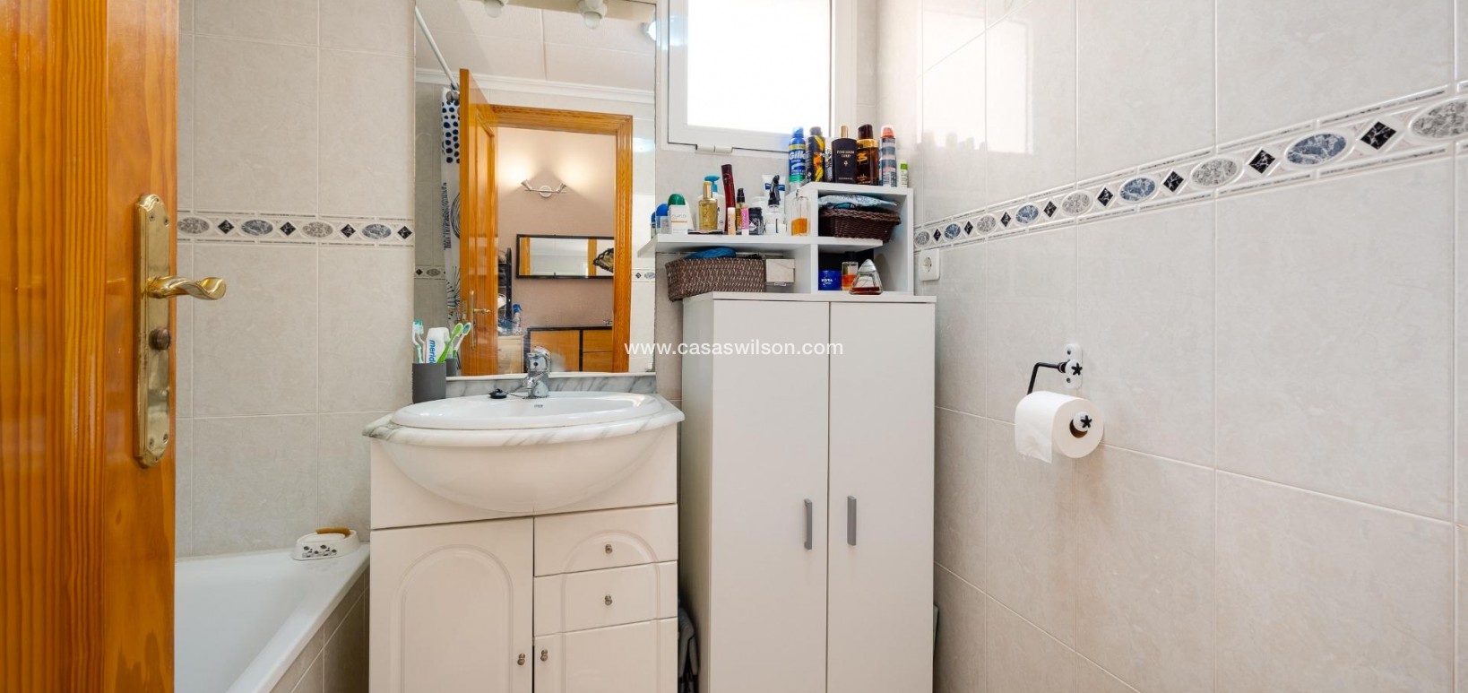 Sale - Apartment - Torrevieja - Estacion De Autobuses