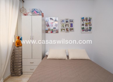 Sale - Apartment - Torrevieja - Estacion De Autobuses