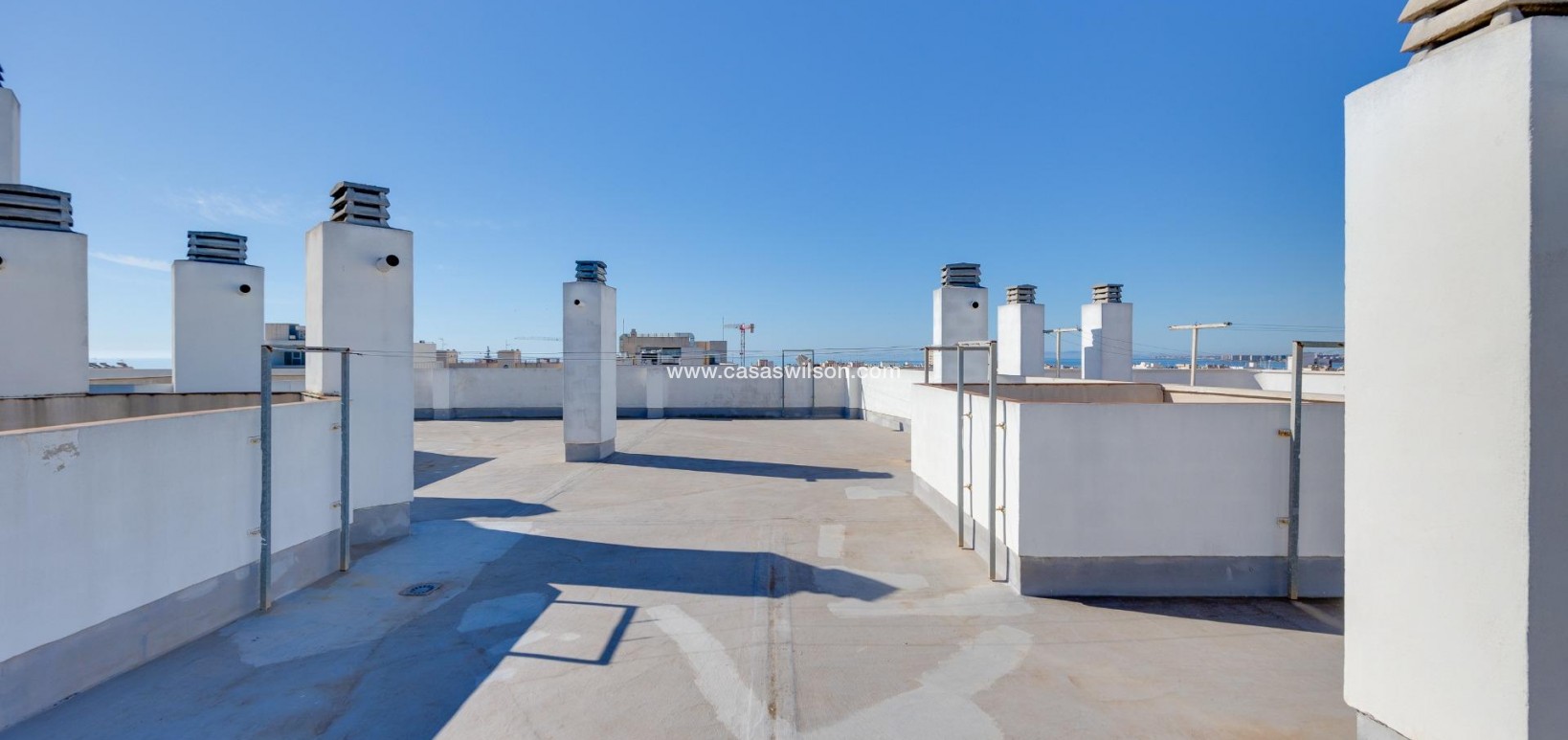 Sale - Apartment - Torrevieja - Estacion De Autobuses