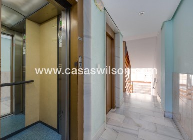 Sale - Apartment - Torrevieja - Estacion De Autobuses