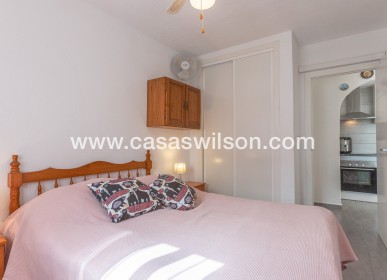 Sale - Bungalow - Torrevieja - Costa Blanca