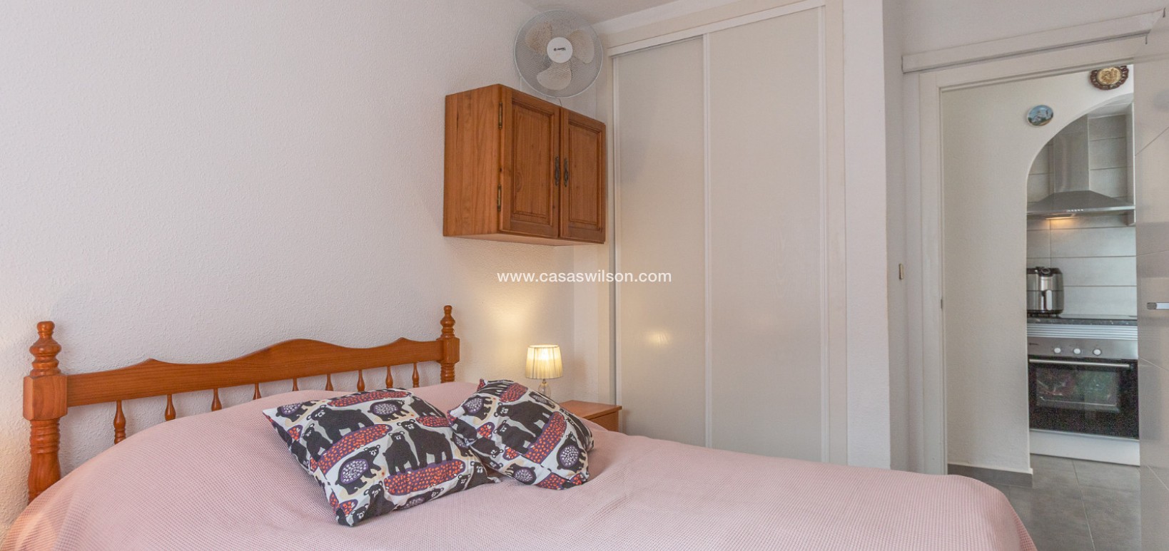 Sale - Bungalow - Torrevieja - Costa Blanca