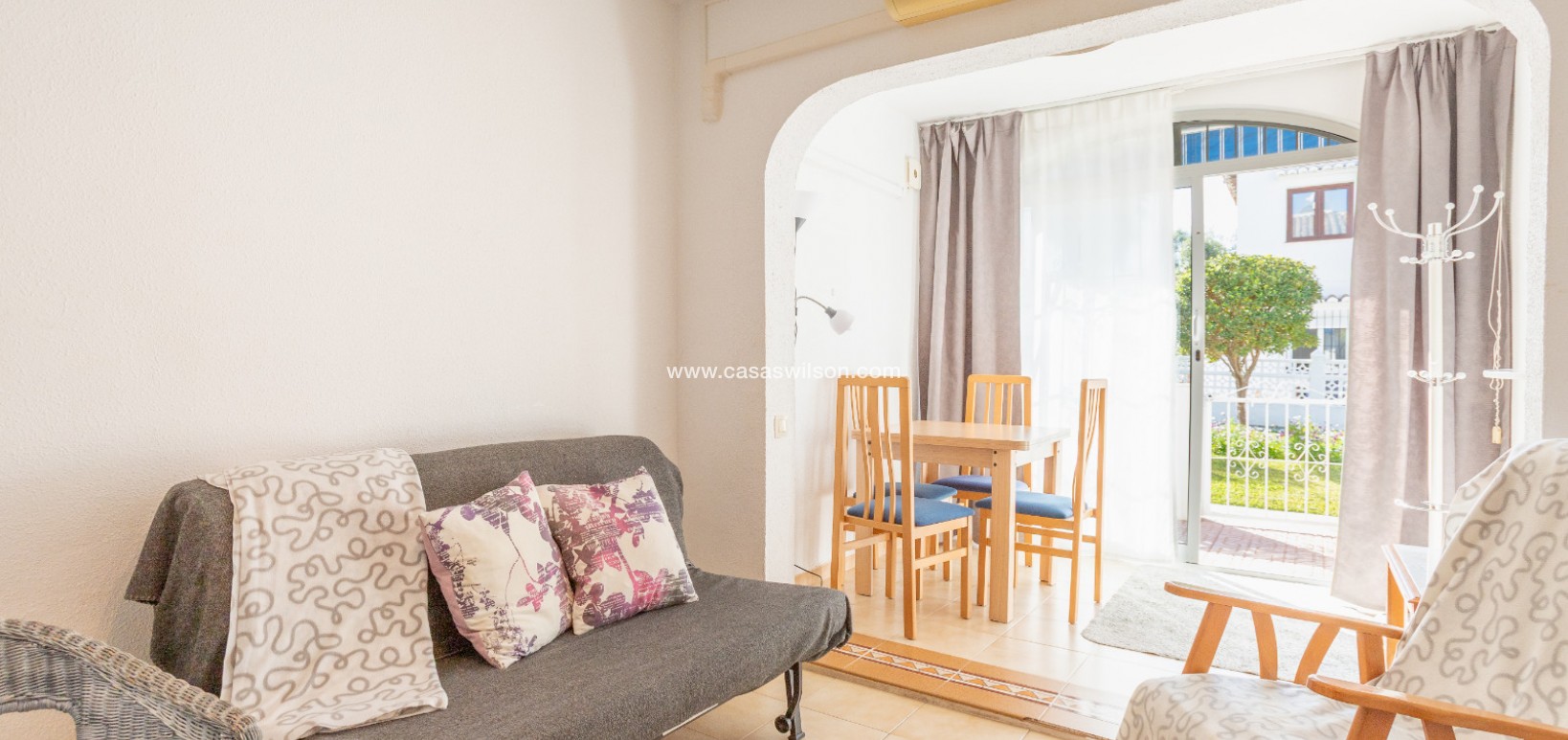Sale - Bungalow - Torrevieja - Costa Blanca