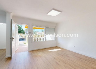 Sale - Bungalow - Orihuela Costa - Costa Blanca
