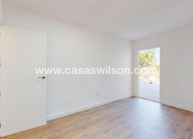 Sale - Bungalow - Orihuela Costa - Costa Blanca