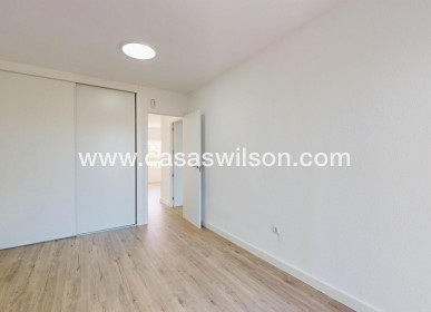 Sale - Bungalow - Orihuela Costa - Costa Blanca