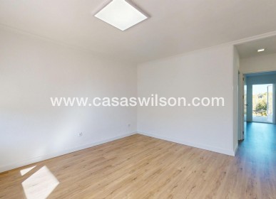 Sale - Bungalow - Orihuela Costa - Costa Blanca