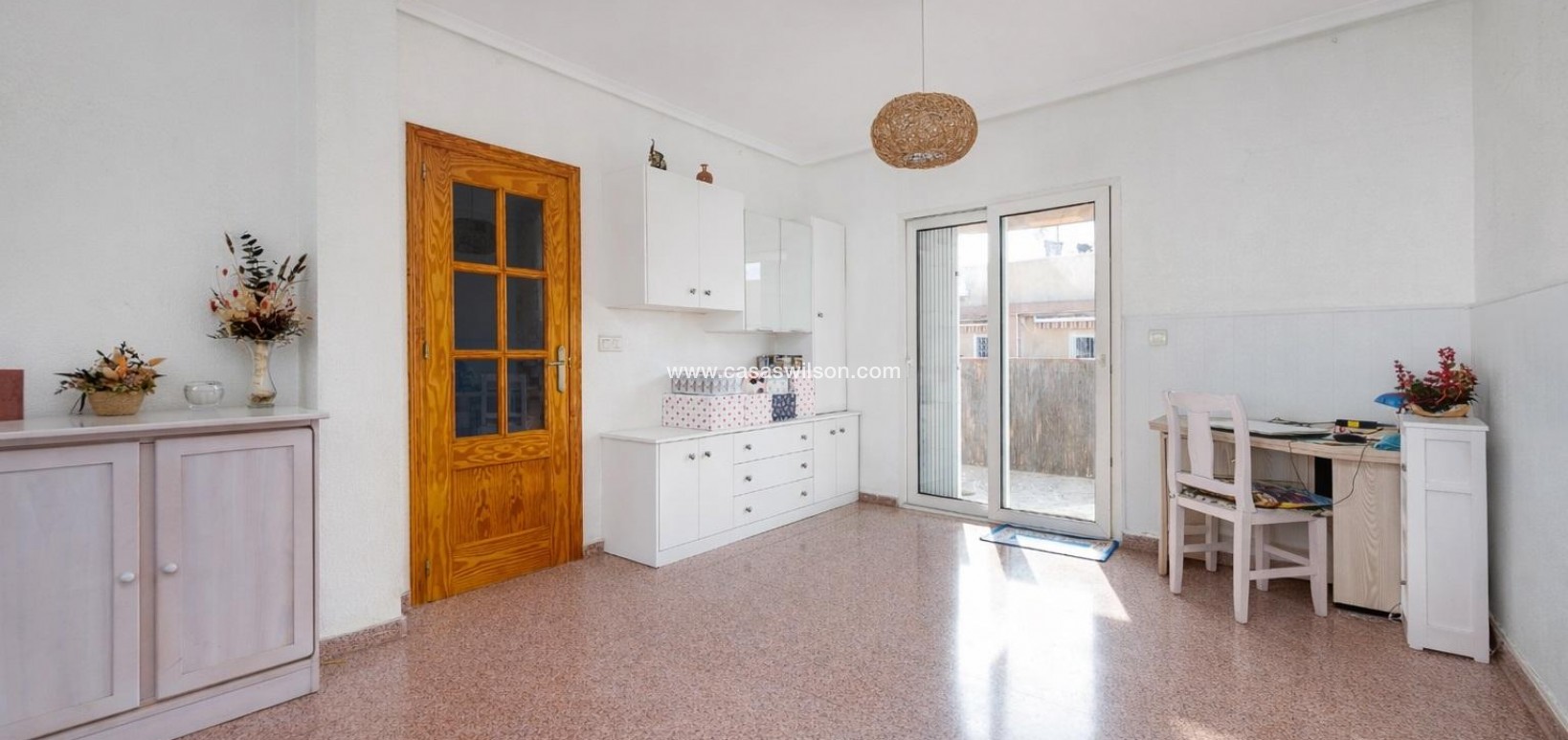 Sale - Appartement - Torrevieja - Costa Blanca