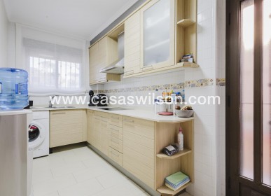 Sale - Villa - Torrevieja - Costa Blanca