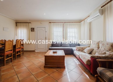 Sale - Bungalow - Torrevieja - Costa Blanca
