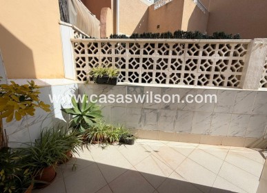 Sale - Townhouse - Torrevieja - Los Frutales