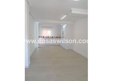 Sale - Townhouse - Pilar de la Horadada