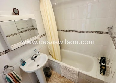 Sale - Apartment - Torrevieja - Costa Blanca