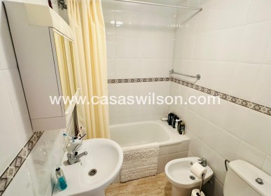 Sale - Apartment - Torrevieja - Costa Blanca
