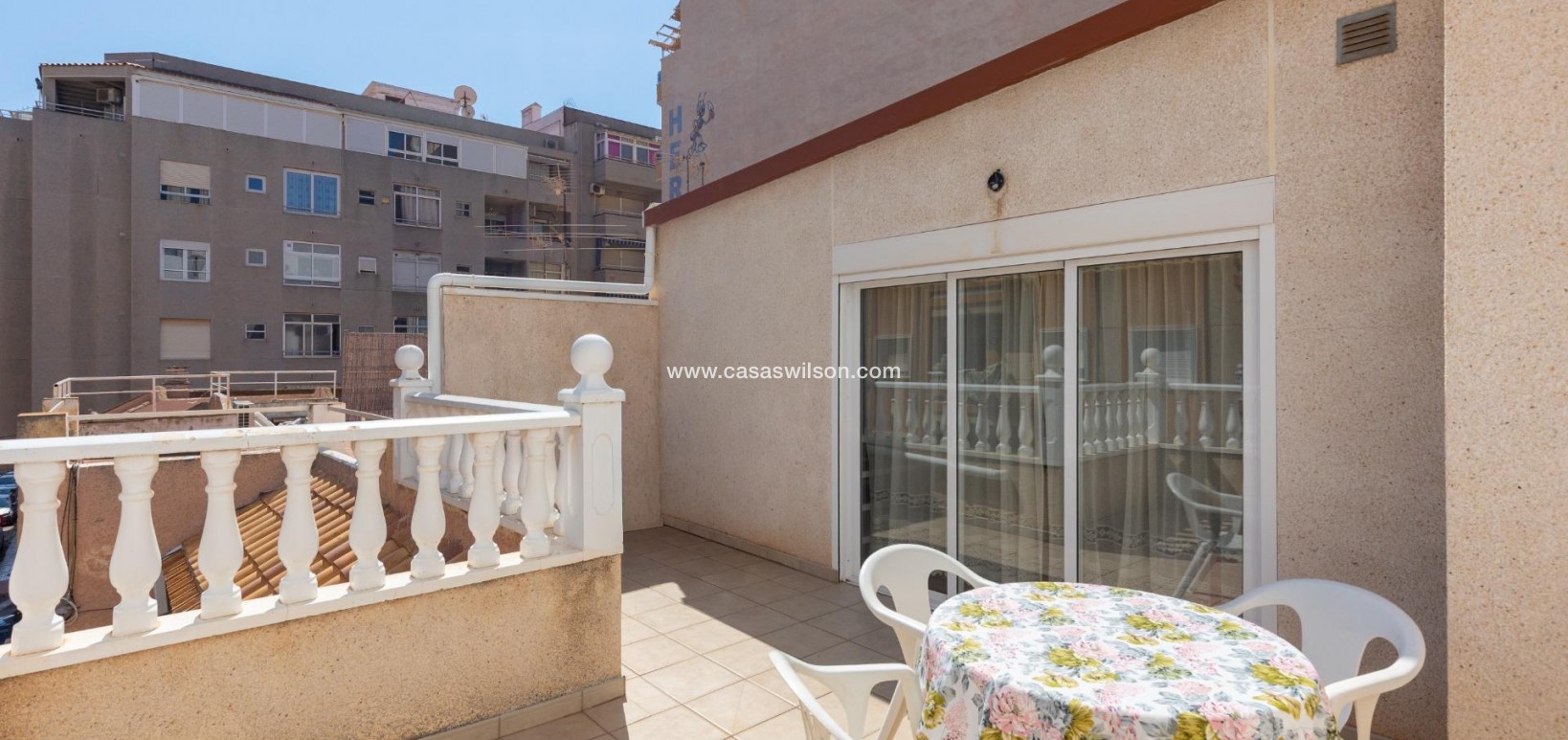 Sale - Bungalow - Torrevieja - Centro