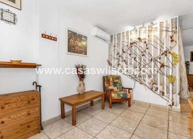 Sale - Bungalow - Torrevieja - Centro
