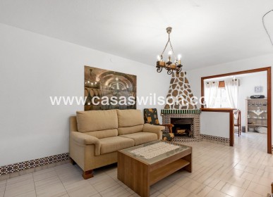 Sale - Bungalow - Torrevieja - Centro