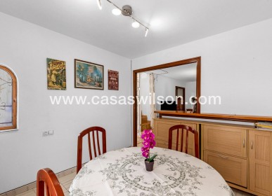 Sale - Bungalow - Torrevieja - Centro