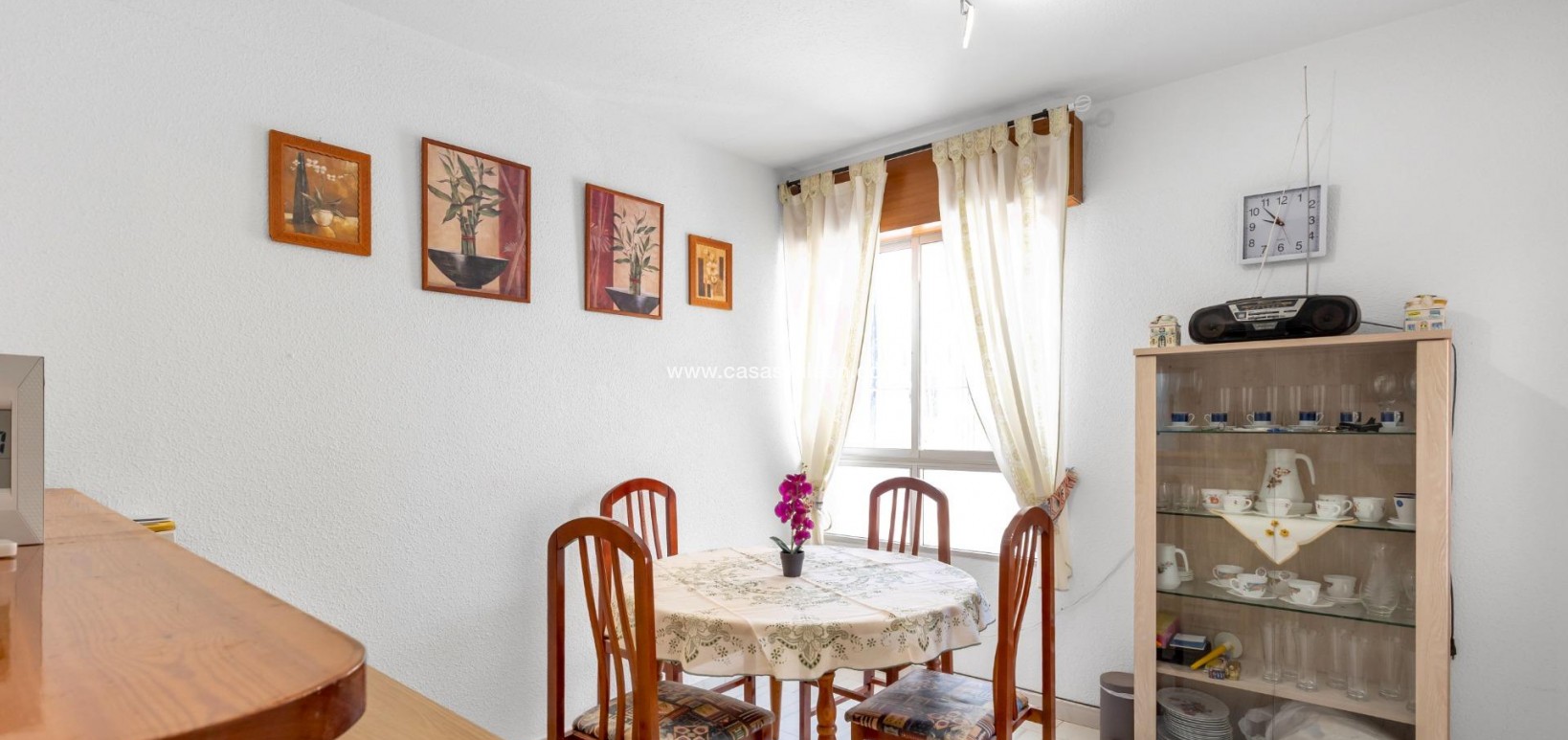 Sale - Bungalow - Torrevieja - Centro