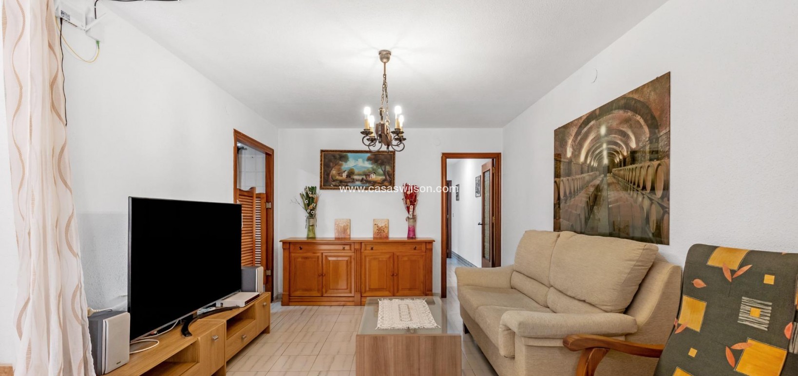 Sale - Bungalow - Torrevieja - Centro