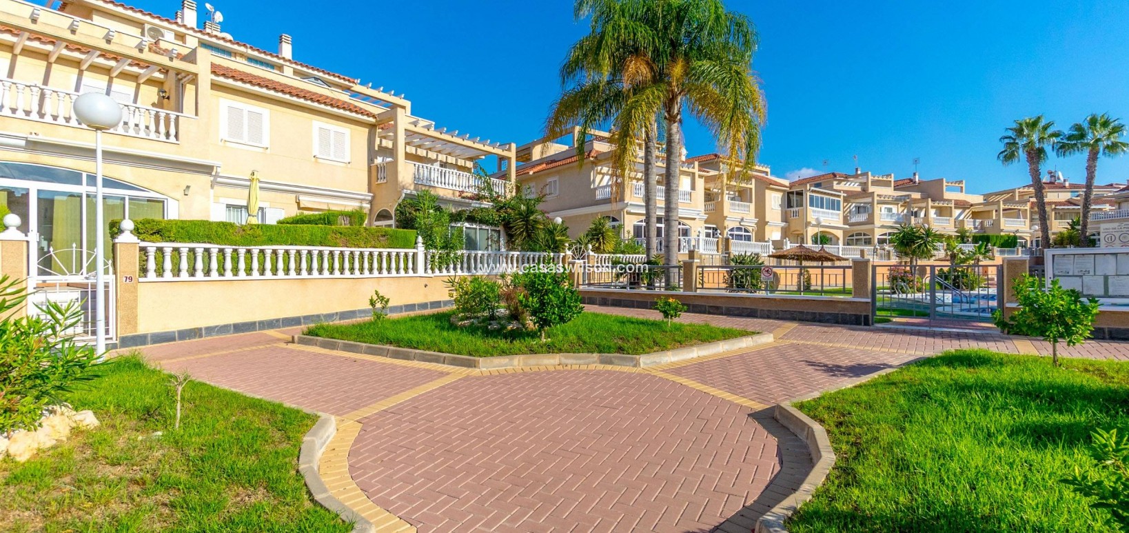 Sale - Apartment - Orihuela Costa - Playa Flamenca