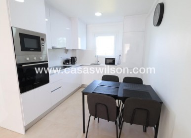 Sale - Bungalow - Orihuela Costa - Costa Blanca