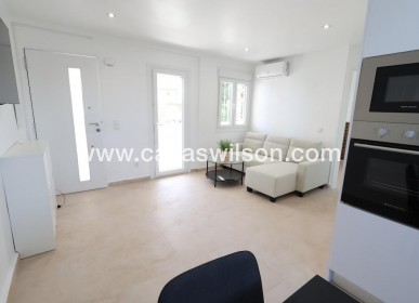 Sale - Bungalow - Orihuela Costa - Costa Blanca