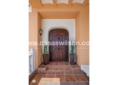 Sale - Villa - Torrevieja - La Mata