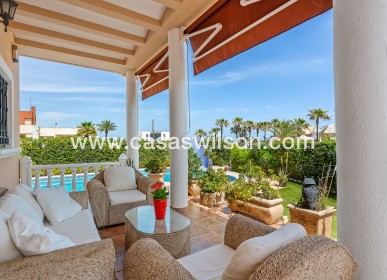 Sale - Villa - Torrevieja - La Mata