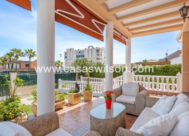 Sale - Villa - Torrevieja - La Mata