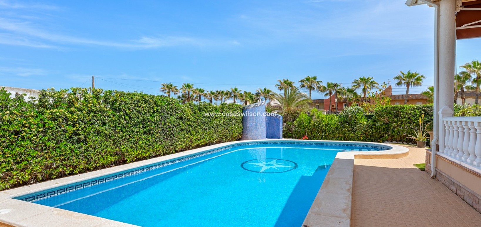 Sale - Villa - Torrevieja - La Mata