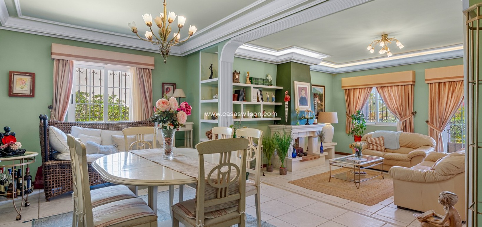 Sale - Villa - Torrevieja - La Mata