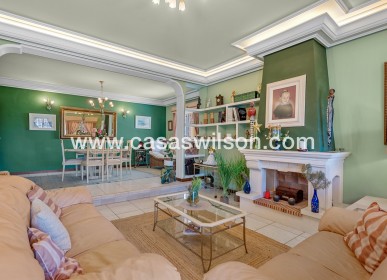 Sale - Villa - Torrevieja - La Mata
