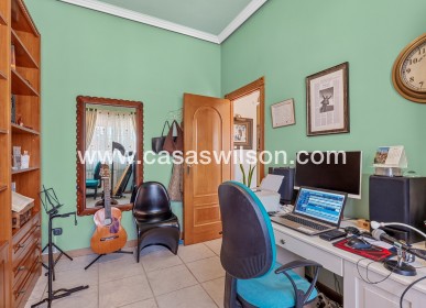 Sale - Villa - Torrevieja - La Mata