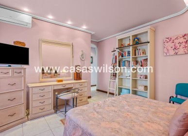 Sale - Villa - Torrevieja - La Mata