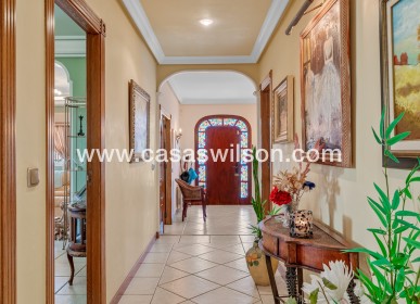 Sale - Villa - Torrevieja - La Mata