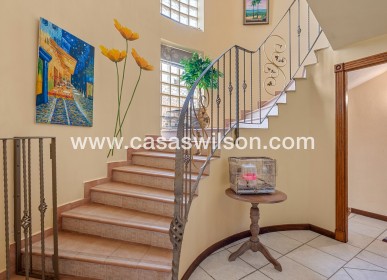 Sale - Villa - Torrevieja - La Mata