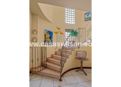 Sale - Villa - Torrevieja - La Mata