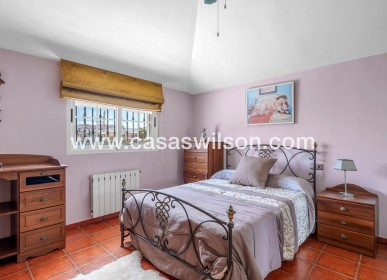 Sale - Villa - Torrevieja - La Mata