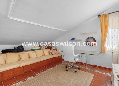 Sale - Villa - Torrevieja - La Mata