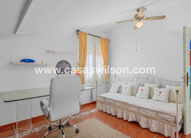 Sale - Villa - Torrevieja - La Mata