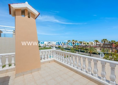 Sale - Villa - Torrevieja - La Mata
