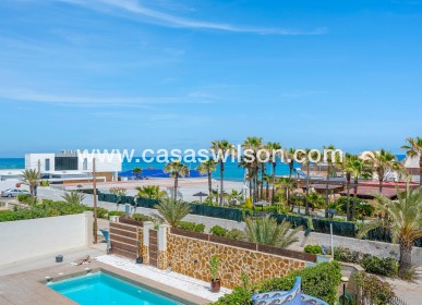 Sale - Villa - Torrevieja - La Mata