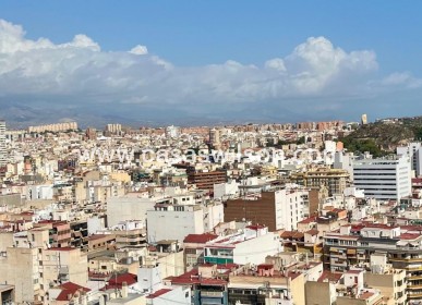 Sale - Apartment - Alicante - Centro