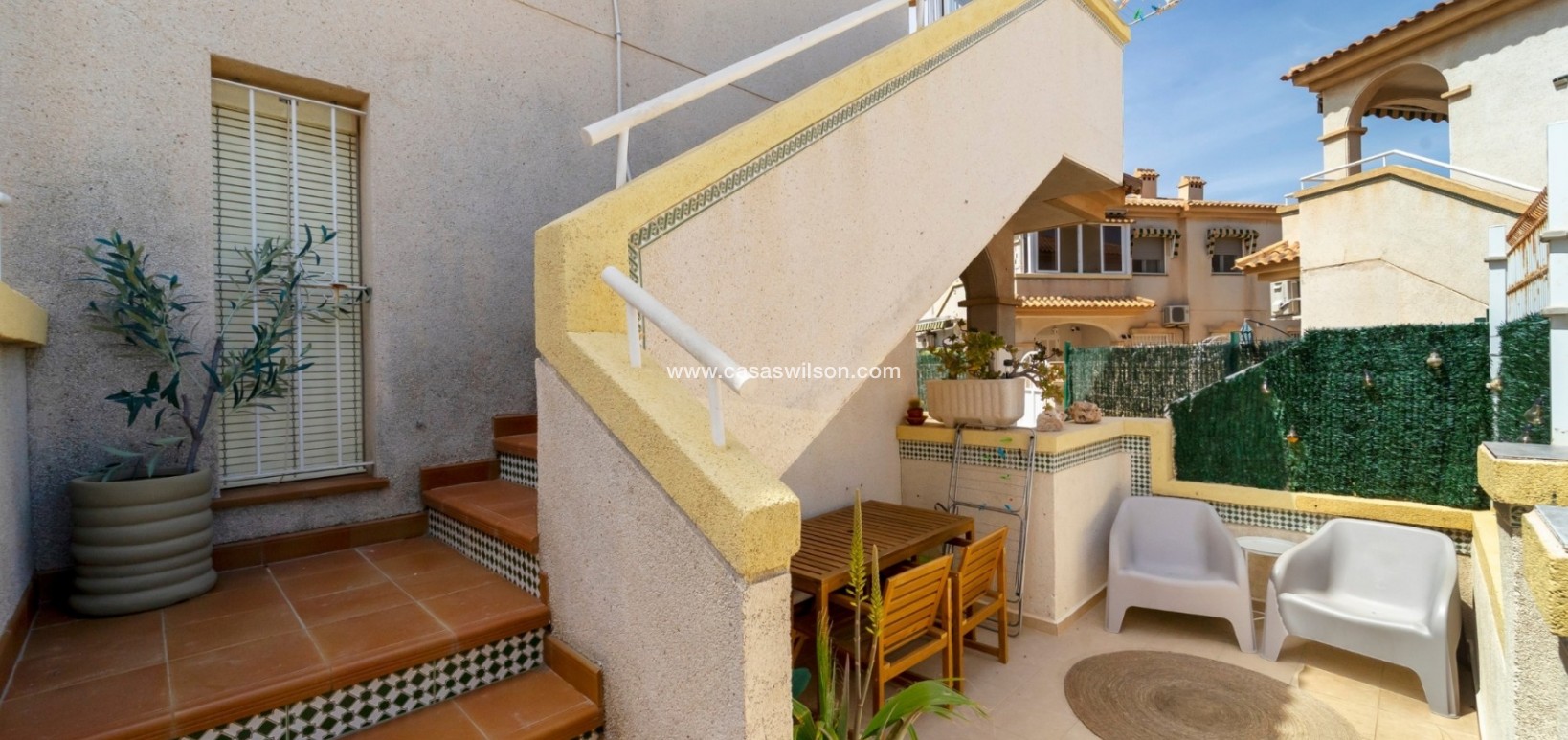 Sale - Apartment - Torrevieja - Aguas Nuevas
