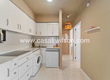 Sale - Apartment - Torrevieja - Aguas Nuevas