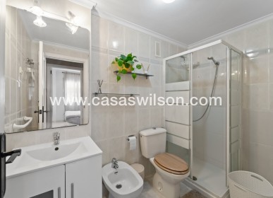 Sale - Apartment - Torrevieja - Aguas Nuevas