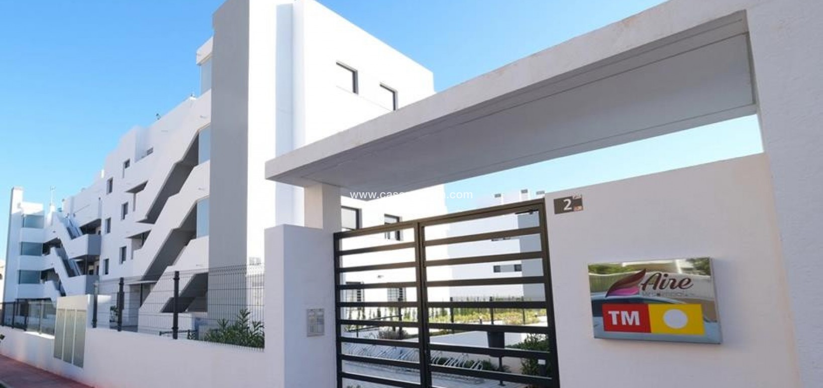Sale - Apartment - Villamartin - Costa Blanca