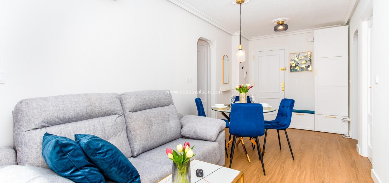 Sale - Apartment - Torrevieja - Centro