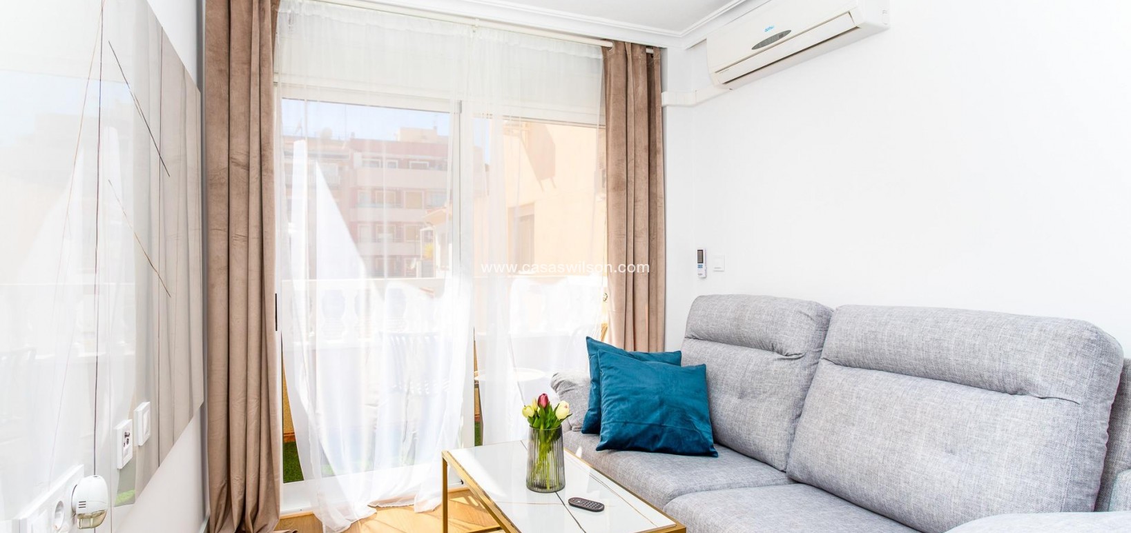 Sale - Apartment - Torrevieja - Centro